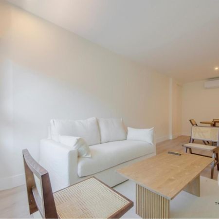 Tu Estancia Para 6 En Malasana Conoce San Bernardo 20 Madrid Exterior photo